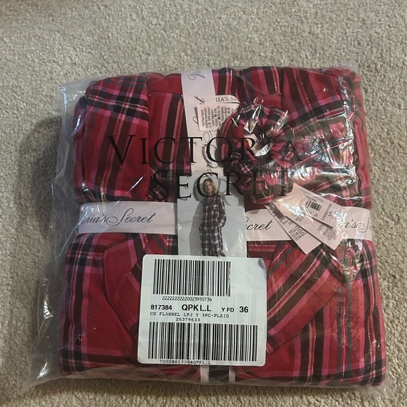 NWT VS Pajama Set Red Plaid - Picture 2 of 3